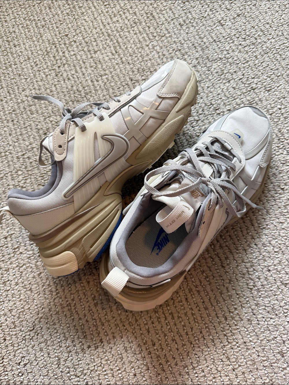 M Nike Women's V2K Run Gore-Tex